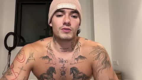 luis carlos esteban online show from November 2025 04:53:01 PM