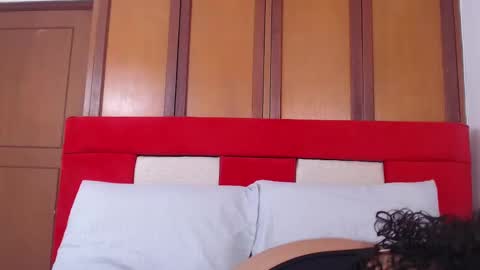 Snapshot of kendaall_sweet chatting on December 2024 12:58:01 PM Kendall online show from December 2024 12:58:01 PM