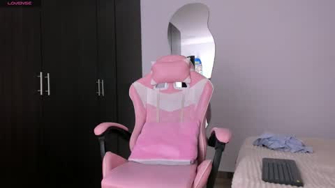 Aleja3 online show from March 2026 07:13:02 PM