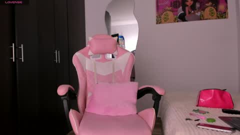 Aleja3 online show from April 2026 07:52:02 PM