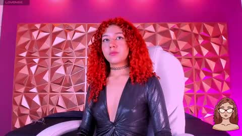 Snapshot of kendall23_ chatting on February 2025 01:32:01 PM Kendall online show from February 2025 01:32:01 PM