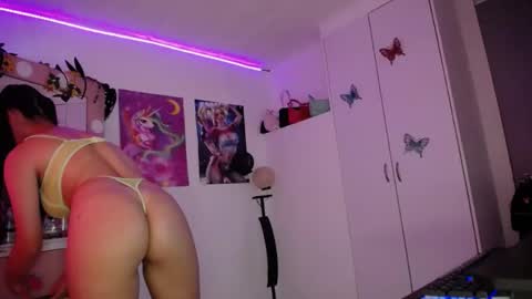 kendall  INSTAGRAM  alice vargas04 online show from December 2024 10:21:02 PM