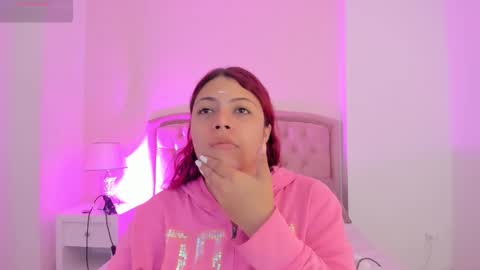 Kendall online show from February 2026 05:13:02 AM