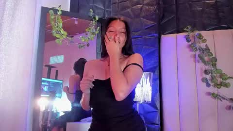 kendall_saenz online show from November 2025 07:36:01 PM