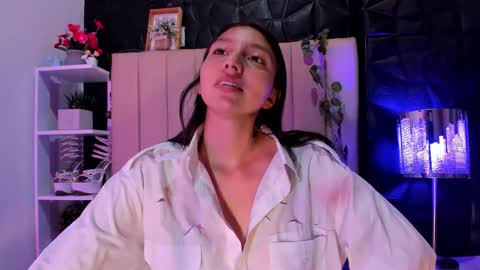 kendall_saenz online show from December 2025 11:01:02 PM