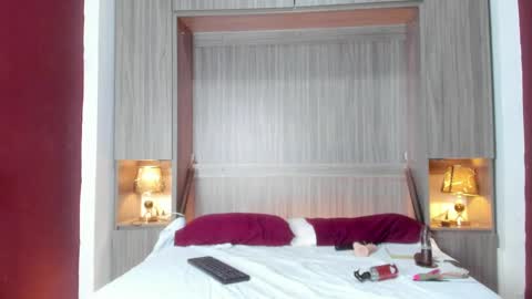 Snapshot of kendallrosse1 chatting on February 2025 05:44:01 PM Kendal online show from February 2025 05:44:01 PM