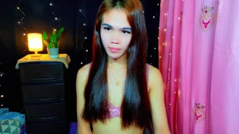 Kendall  online show from February 2026 06:47:01 PM