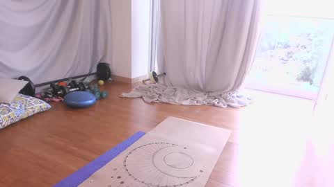 kendall online show from September 2025 10:11:01 PM