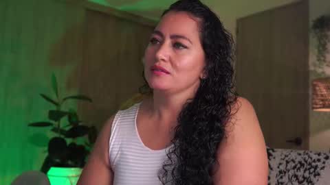 kendally_ online show from November 2025 02:27:02 PM