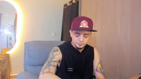 kendel_dimitri online show from February 2025 04:31:01 AM