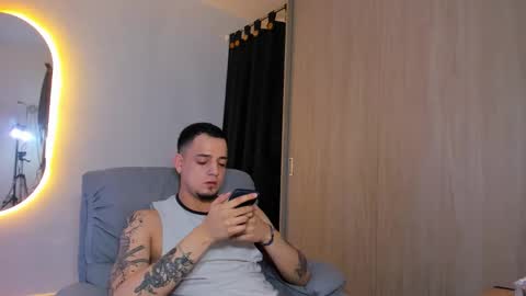 kendel_dimitri online show from February 2025 06:03:01 AM