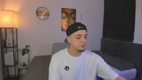kendel_dimitri online show from July 2026 07:33:02 AM