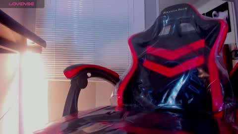 Kender online show from February 2025 03:56:02 PM