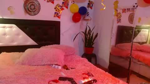Snapshot of kendra_lust_69 chatting on June 2026 04:37:01 AM kendra_lust_69 online show from June 2026 04:37:01 AM