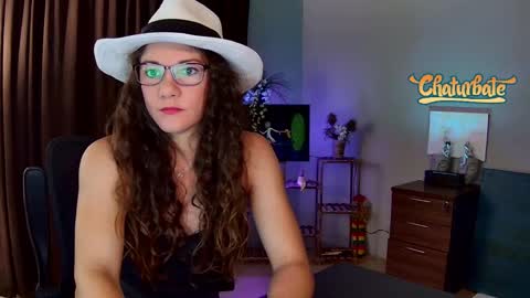 Kendra online show from November 2025 02:35:01 AM