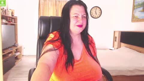 Snapshot of kendrasecrets chatting on September 2025 01:57:02 PM Kendra online show from September 2025 01:57:02 PM
