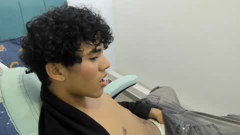 K E N N Y online show from March 2026 04:19:01 AM