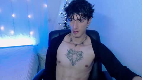 Snapshot of kenny__hot chatting on December 2024 05:52:01 PM kenny online show from December 2024 05:52:01 PM