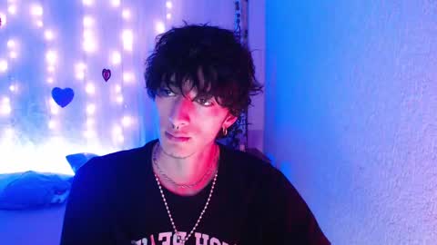 Snapshot of kenny__hot chatting on February 2025 02:25:02 PM kenny online show from February 2025 02:25:02 PM