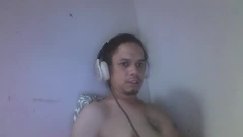 kenraku8623 online show from March 2026 07:18:02 PM