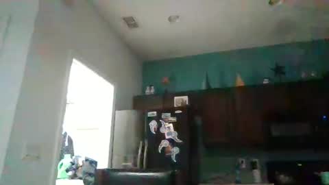 kensvix online show from November 2025 01:44:02 AM