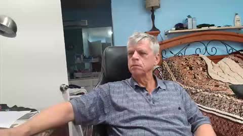 Snapshot of kent_ham chatting on May 2026 10:26:01 PM kent_ham online show from May 2026 10:26:01 PM