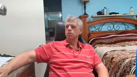 Snapshot of kent_ham chatting on May 2026 09:55:01 PM kent_ham online show from May 2026 09:55:01 PM