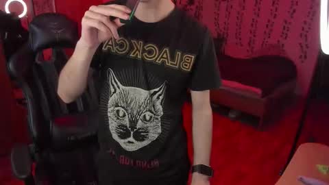 Looking for a moderator I PVT IS OPEN online show from December 2025 11:03:02 AM