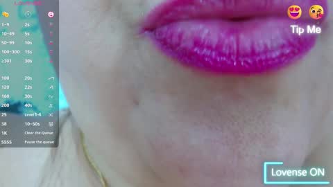 K E R L Y online show from March 2025 06:56:01 PM