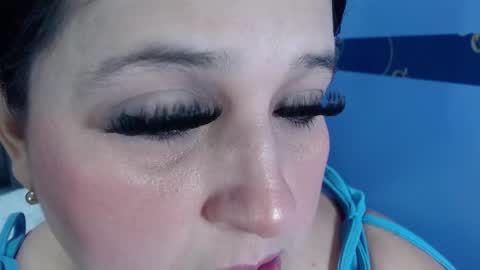 K E R L Y online show from December 2025 01:19:01 PM