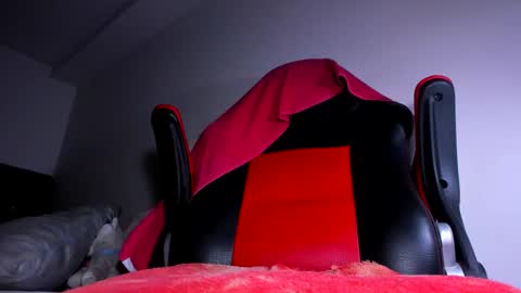 Kerlysmith24 online show from December 2024 11:21:01 PM