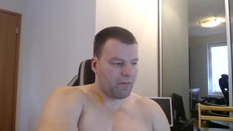 Snapshot of kert19 chatting on February 2026 06:54:01 AM KerKER online show from February 2026 06:54:01 AM