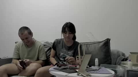 kesh_mne online show from September 2025 04:21:01 PM