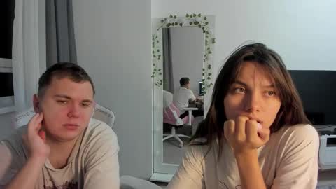 kesh_mne online show from November 2025 02:38:02 PM