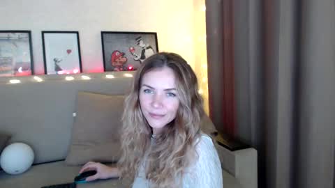 Snapshot of kessiecage chatting on December 2024 10:26:01 PM kessiecage online show from December 2024 10:26:01 PM