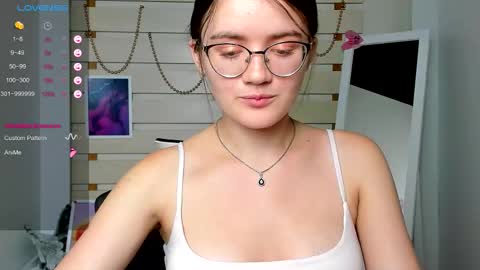 Ketrin online show from September 2025 06:46:01 AM