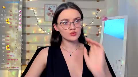 Ketrin online show from September 2025 04:34:01 PM