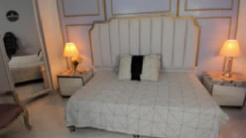 Kety online show from October 2025 07:27:02 PM