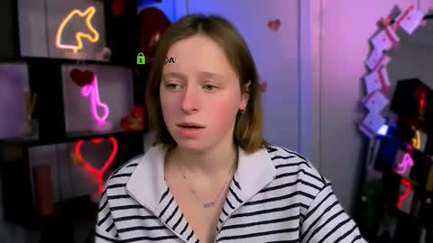 keuli_li online show from February 2026 05:56:01 AM