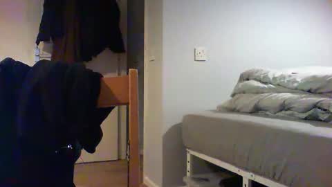 Daddyo online show from February 2026 03:38:01 PM