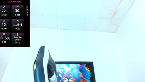 Kev online show from October 2025 07:19:02 PM