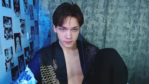 Kevin online show from November 2025 05:13:02 AM