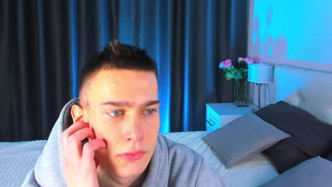 Snapshot of kevin_kess chatting on February 2025 10:08:02 AM Ask me online show from February 2025 10:08:02 AM