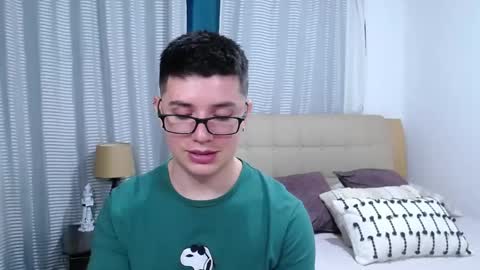 Kevin online show from April 2026 01:22:01 AM