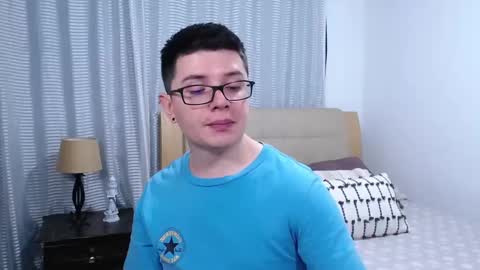 Kevin online show from April 2026 07:07:02 PM