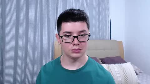 Snapshot of kevinhunts chatting on May 2026 10:51:02 PM Kevin online show from May 2026 10:51:02 PM