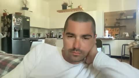 Snapshot of kevinpillobello chatting on May 2026 07:14:01 AM kevinpillobello online show from May 2026 07:14:01 AM