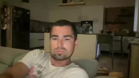Snapshot of kevinpillobello chatting on May 2026 06:49:01 PM kevinpillobello online show from May 2026 06:49:01 PM