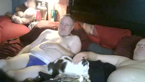 Snapshot of kevydaddyhubby2 chatting on November 2025 10:41:02 PM kevydaddyhubby2 online show from November 2025 10:41:02 PM