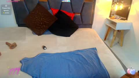 KEYLA BRUNETTE online show from May 2026 12:25:02 PM